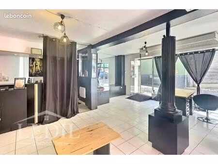 local commercial 40 m²