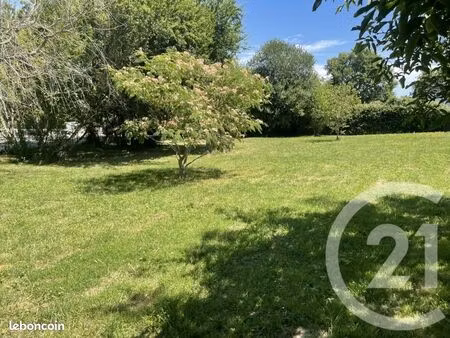 terrain 1 124 m² montrabe