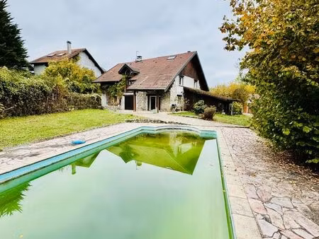 chalet 11 pièces 450 m²