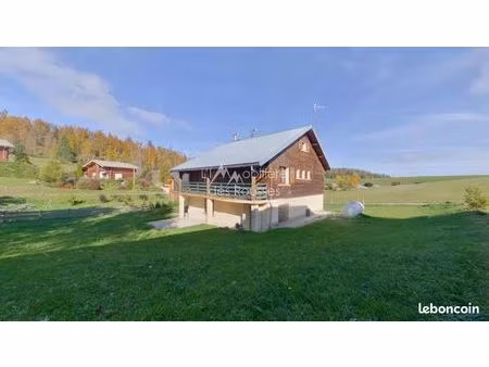 chalet 10 pièces 160 m²