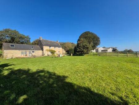 maison à vendre à kergrist-moëlou (22110) - côtes-d'armor