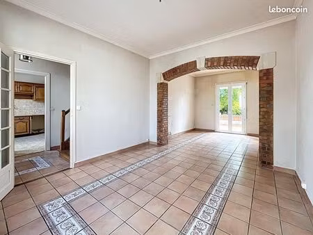 maison 6 pièces 98 m²