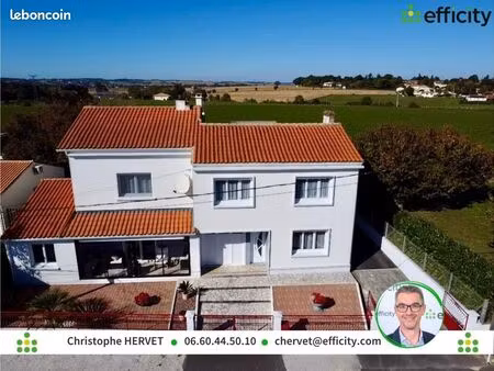 maison 7 pièces 166 m²