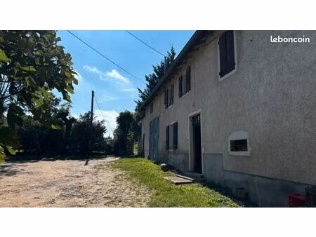 propriété 6 pièces 200 m²