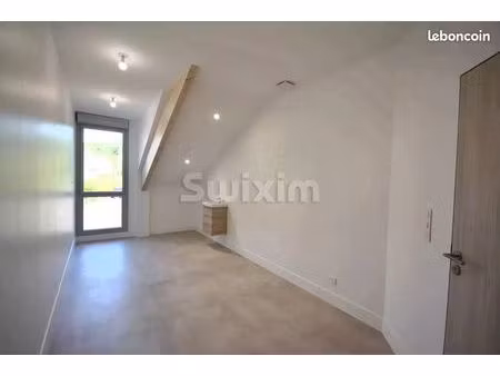 local commercial 15 m² sallenôves