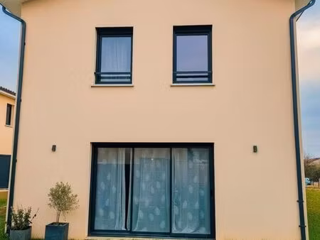 maison 6 pièces 100 m²