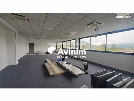 bureaux 104 m² allonzier-la-caille