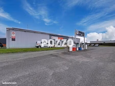 local bureaux 800 m²