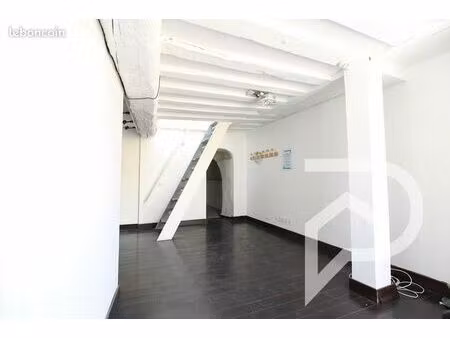 local commercial 60 m² pont sainte maxence