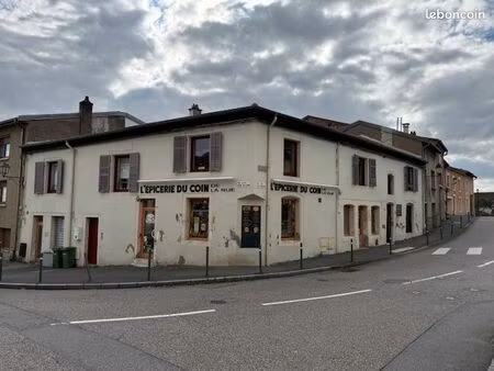 local commercial ludres centre village