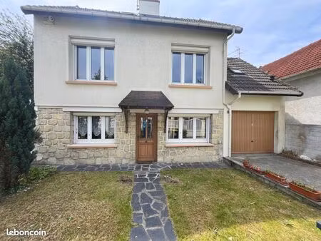pavillon 8 pièces 150 m²
