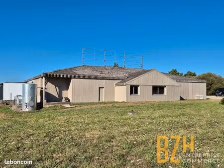 local 540 m² quimperle