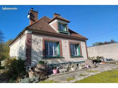 pavillon 4 pièces 111 m²