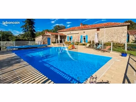 ferme 6 pièces 196 m²