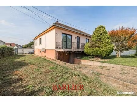 maison 6 pièces 121 m²