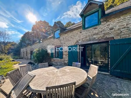 longère 6 pièces 240 m²