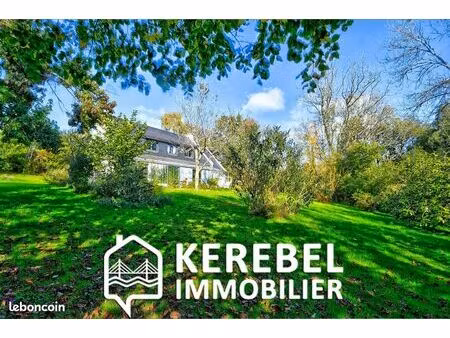 maison 7 pièces 180 m²