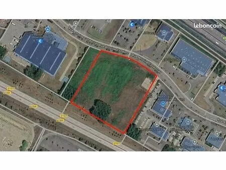 terrain 19 074 m² vaulx milieu