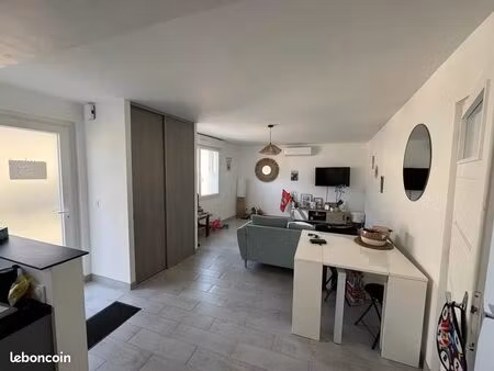 immeuble 129 m² saint-sulpice-la-pointe