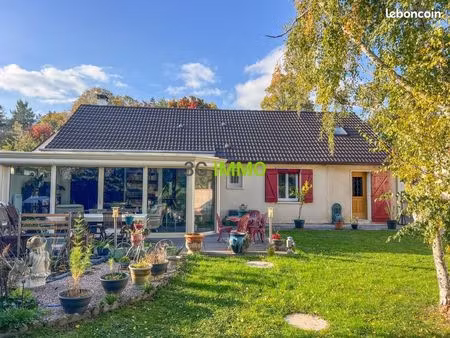 pavillon 7 pièces 133 m²