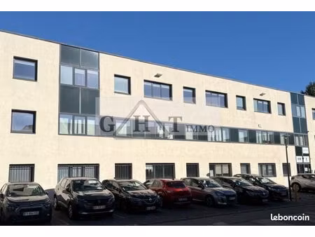 local industriel 960 m²