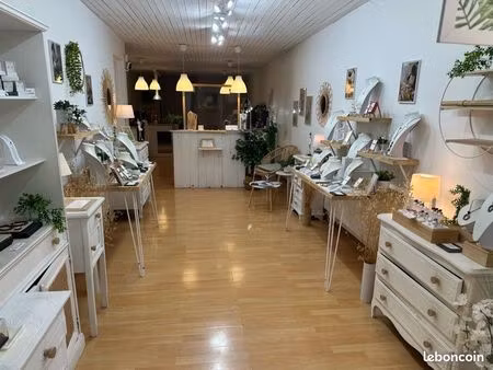 local commercial buis les baronnies