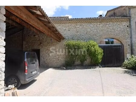 propriété 16 pièces 392 m²