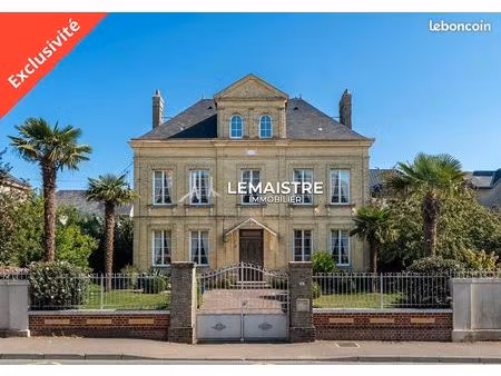 maison 10 pièces 205 m²