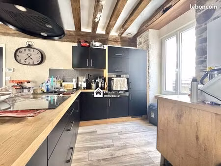 immeuble 176 m² craon