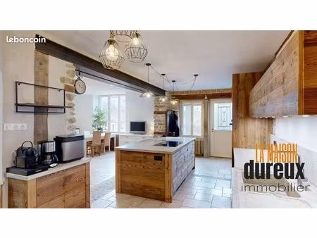 maison 6 pièces 170 m²