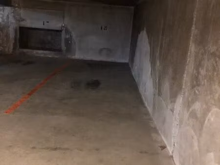 parking sous-terrain sécurisé - centre ville poissy