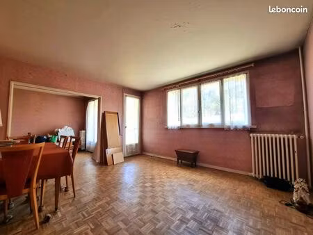 appartement 5 pièces 81 m²