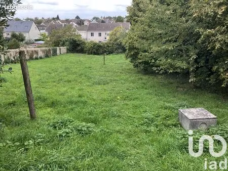 terrain 592 m² yvré-le-pôlin