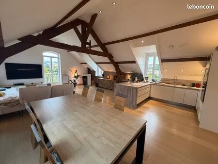 appartement 3 pièces 94 m²