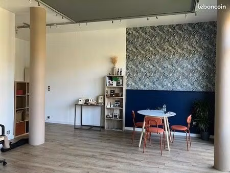 local 45 m² plescop