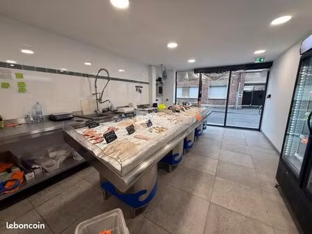 local commercial 60 m²