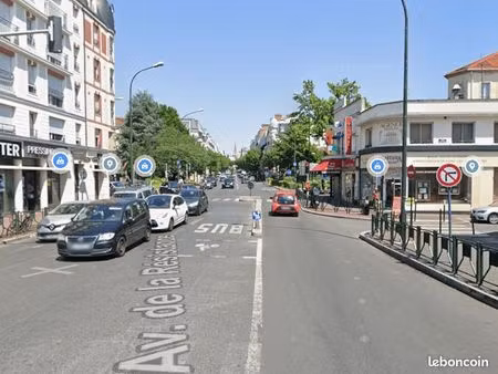 local commercial 176 m²