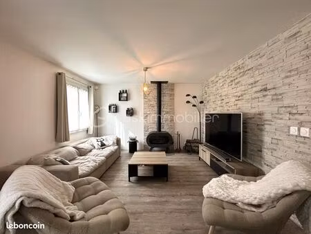 maison 7 pièces 150 m²