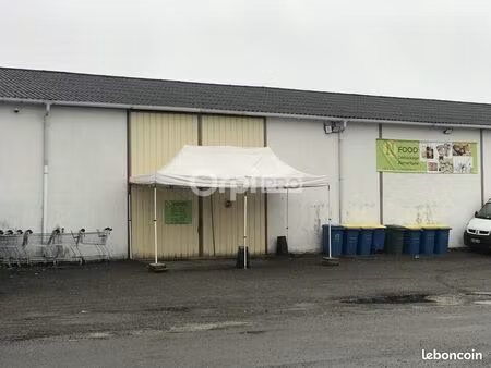 local d'activité 445 m²