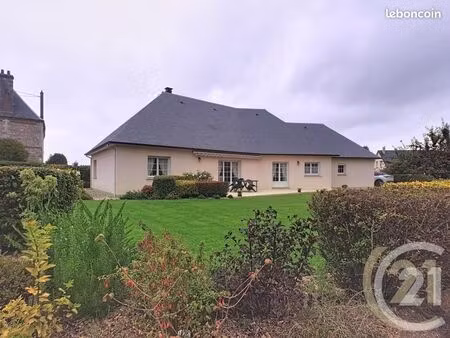 pavillon 8 pièces 138 m²