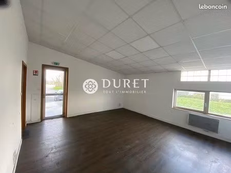 local 595 m² challans