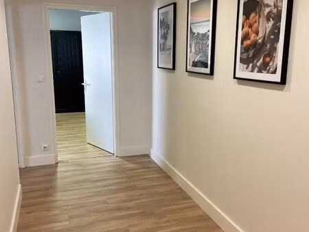 local commercial 105 m²