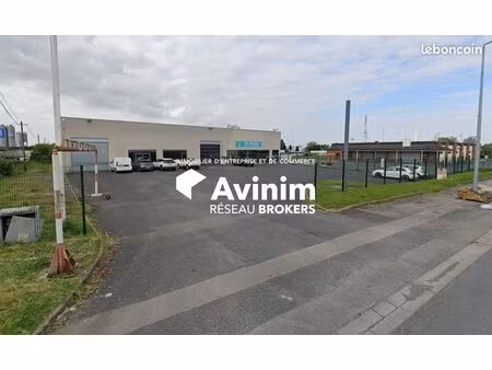 local commercial 580 m² roye