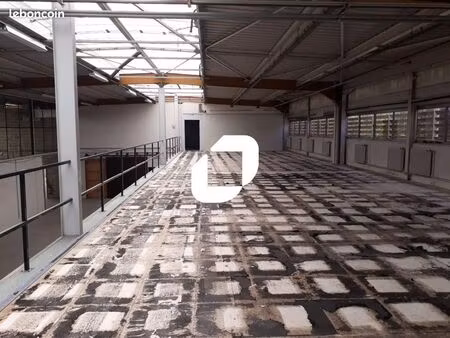 local d'activité 298 m²
