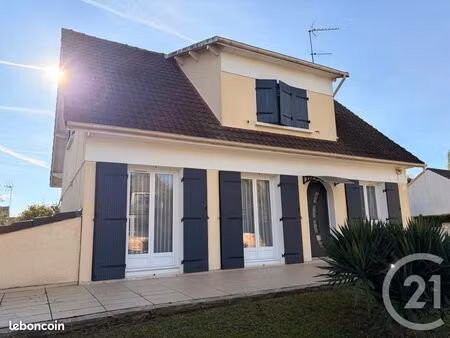 pavillon 5 pièces 102 m²