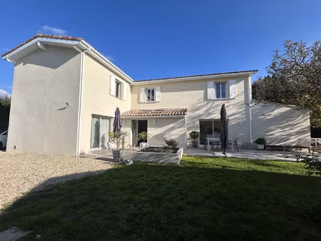 maison 3 chambres jardin garage et dependance