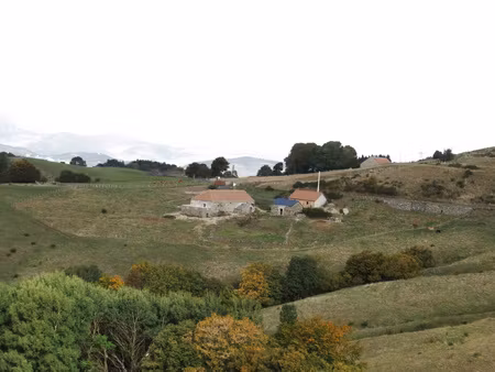 acienne ferme avec vue exceptionnelle