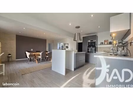 longère 5 pièces 165 m²