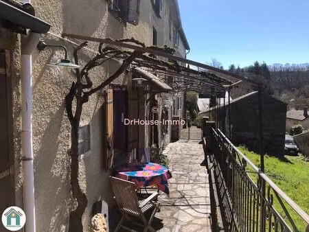 charmante maison de village en pierre