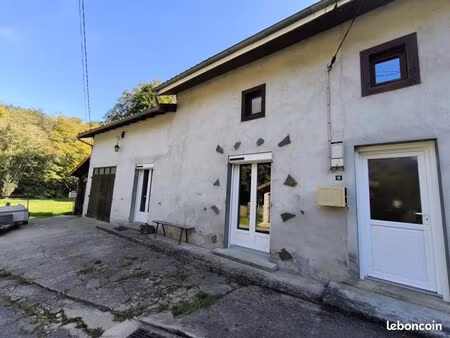 immeuble 5 pièces rochechouart